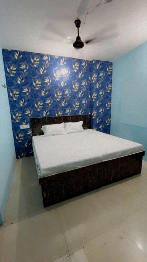 Krishna P. Guest House Váránaszi Kültér fotó